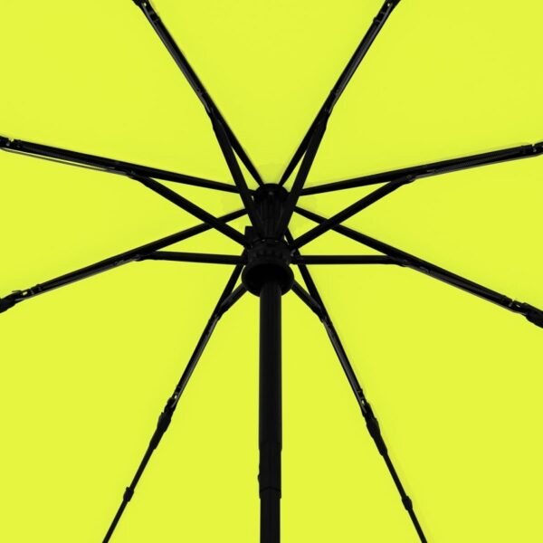 Automātiskais drošības lietussargs Doppler Safety Magic Triangle ar atstarojošiem elementiem un kompaktu dizainu.
